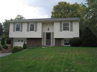170 Pinehurst Dr, Freedom, PA 15042