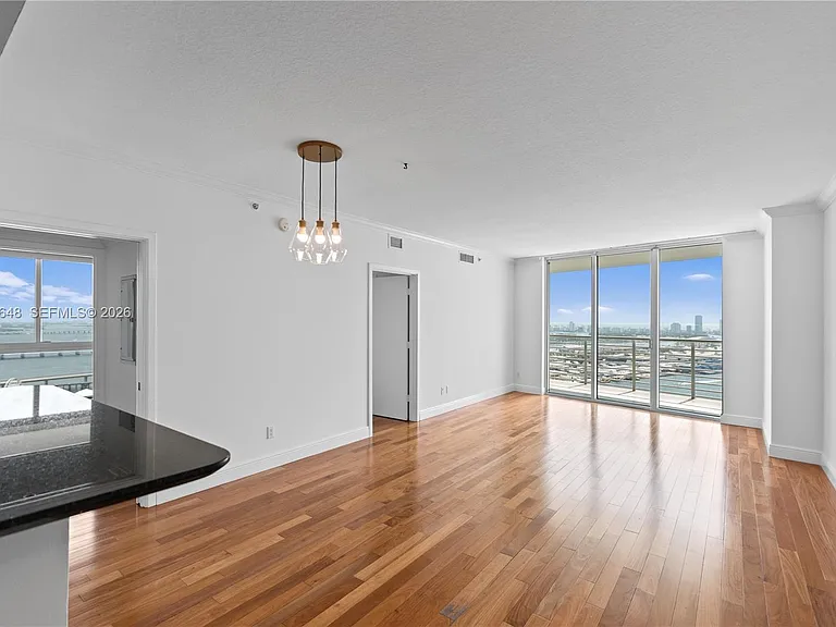 335 Biscayne Blvd #4112 — Photo 19