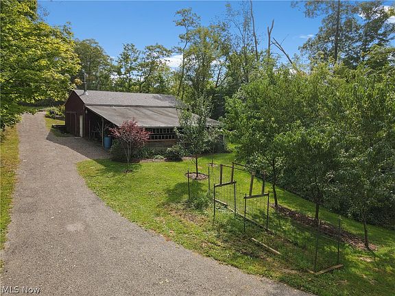 4th image of 7878 Prouty Rd