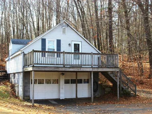 107 River St, Leicester, MA 01524