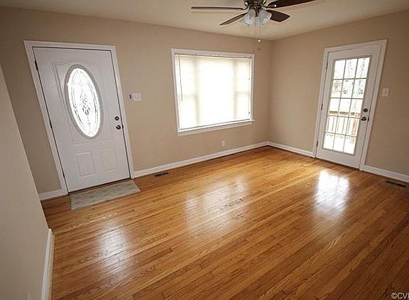 5th image of 1409 Rhode Island Ave