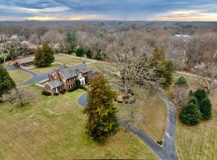 9621 Georgetown Pike, Great Falls, VA 22066
