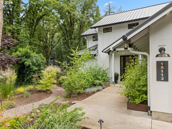 15112 Quarry Rd, Lake Oswego, OR 97035