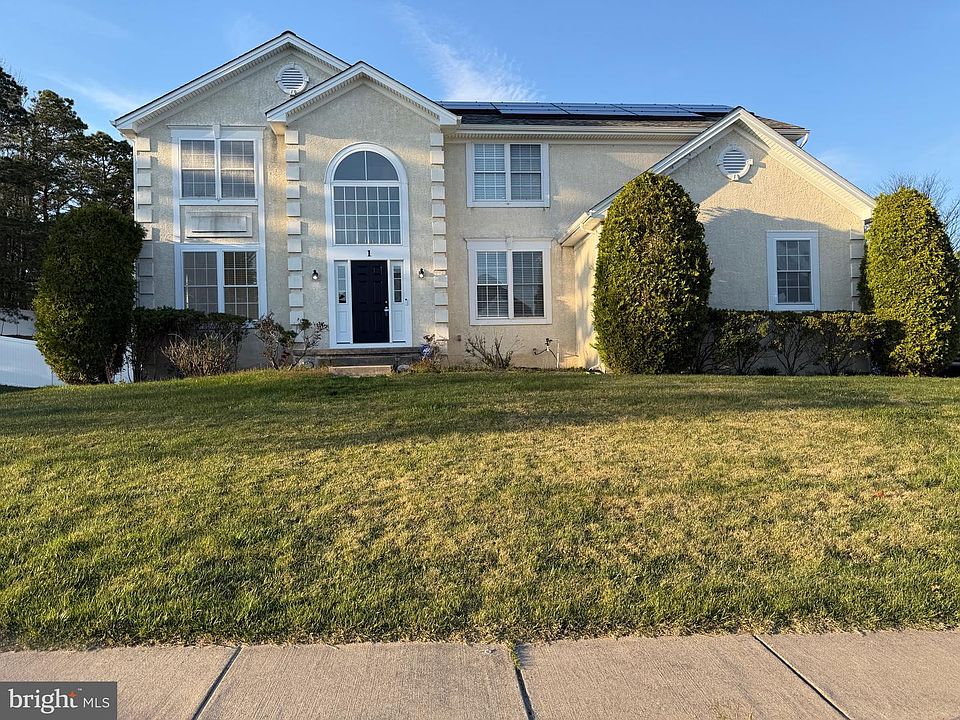 1st image of 1 Bluestone Cir