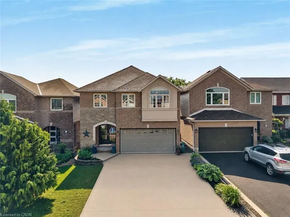 409 Jacqueline Blvd, Hamilton, ON L9B 2T4