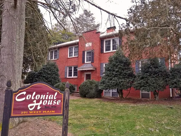 391 W Main St APT 2, Franklin, NC 28734