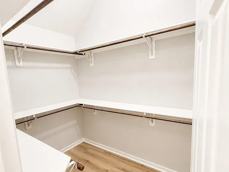 31 Auburn Path Dr — Photo 16