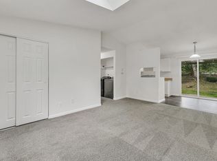 210 E 36th St, Tacoma, WA 98404