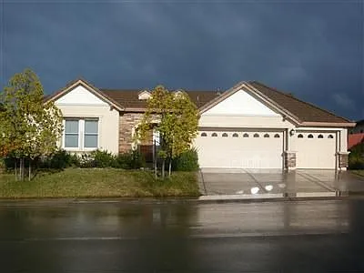 5962 Tanus Cir photo 1