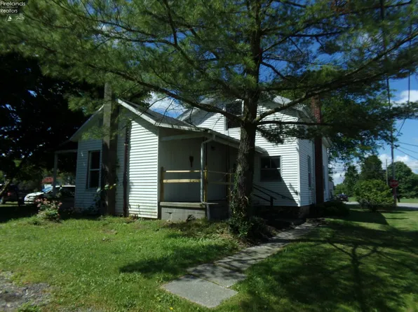 1229 Scranton Rd, Norwalk, OH 44857