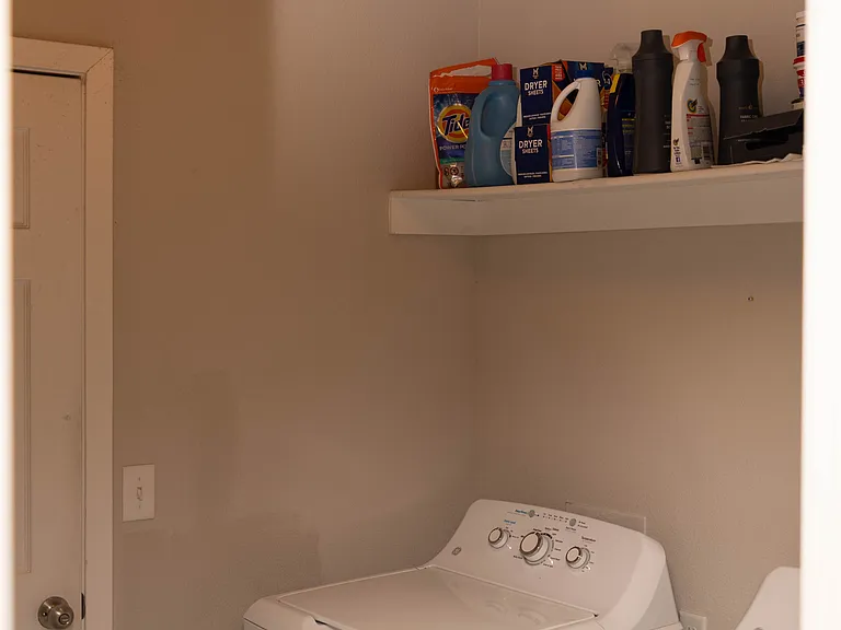 1324 S Morningside Dr — Photo 14