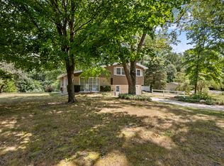 10246 Douglas Ave, Plainwell, MI 49080