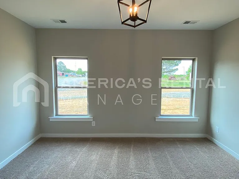 250 County Road 1701 — Photo 25