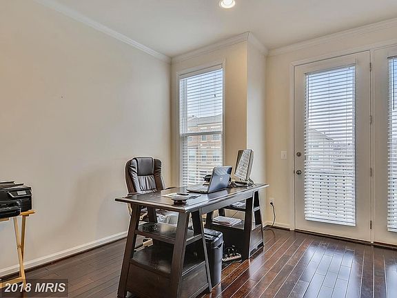 4th image of 42279 Hampton Woods Ter