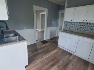 233 Idaho Ave, Lorain, OH 44052