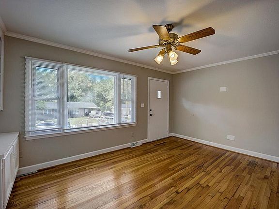 Front living room/home office