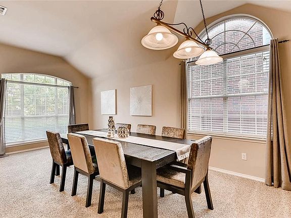 4th image of 5620 Overland Dr
