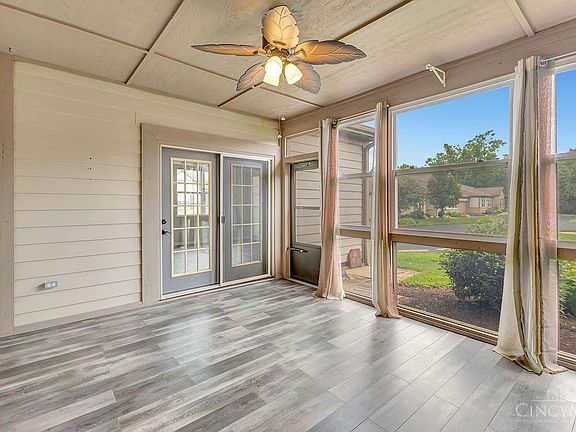 3rd image of 8903 Eastwind Way
