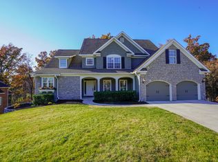 1923 Shady Hollow Ln, Knoxville, TN 37922