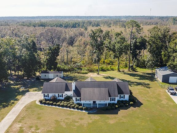 3rd image of 3430 Duck Point Dr
