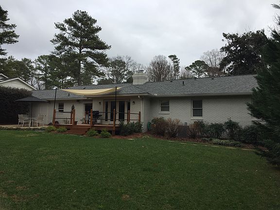 3rd image of 5926 Greenbrier Rd