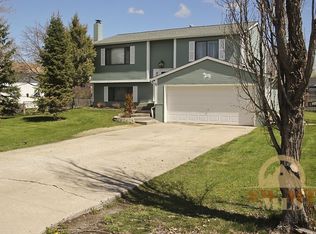 82 Arrowwood Dr, Bozeman, MT 59718