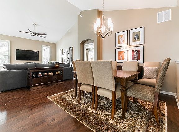 5th image of 1253 Barkston Ln