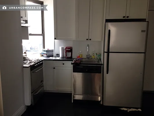 Rented by Compass | media 24