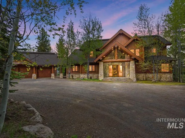 370 Blackhawk Lake Dr, McCall, ID 83638