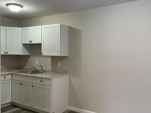 2nd image of 10091 Toelle Ln APT 10