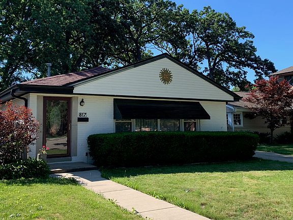 2nd image of 817 Rowe Ave