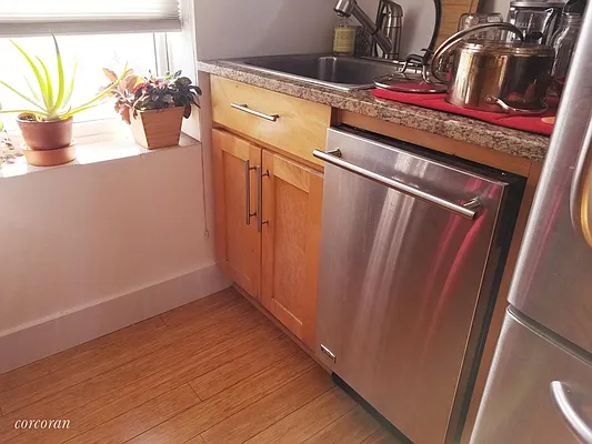 Rented by Corcoran | media 18