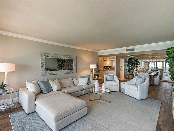 3rd image of 4051 Gulf Shore BLVD N #1003