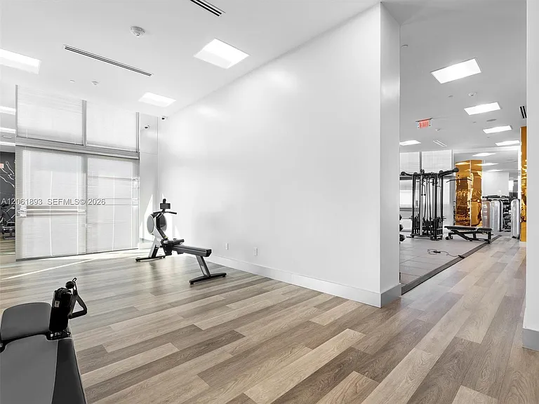2000 Metropica Way #502 — Photo 38