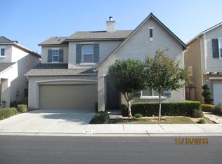 1657 N Serento Ln, Clovis, CA 93619