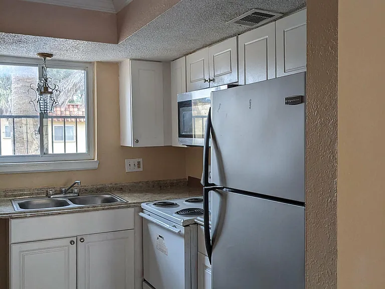 6654 Bell Tower Ct #2 — Photo 20