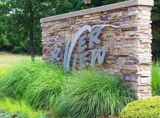 1733 Fairview Dr, Allegan, MI 49010