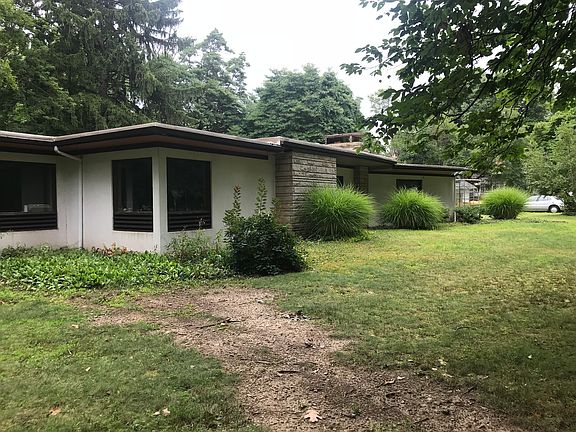 5th image of 7484 Big Creek Pkwy