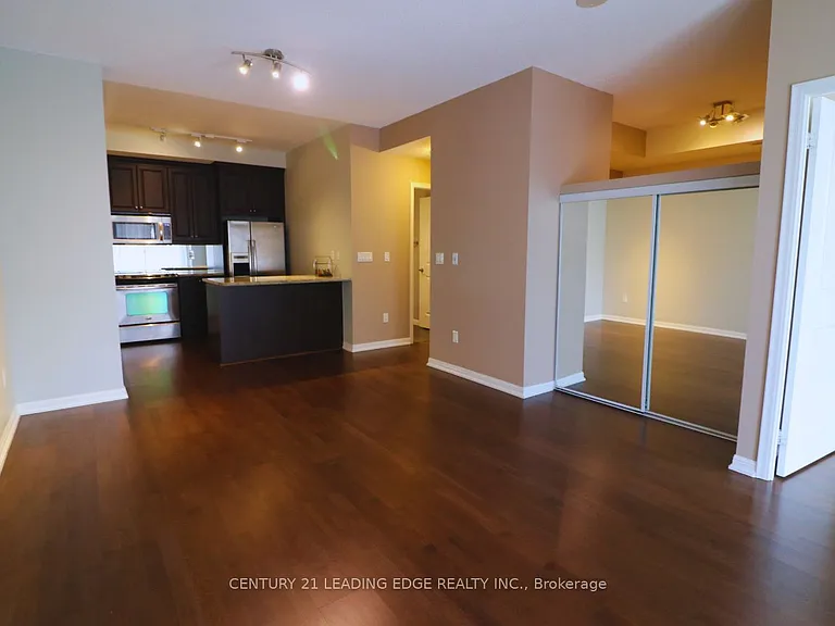 21 Grand Magazine St #804 — Photo 14