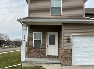 1401 Eagle Ave, Washington, IL 61571