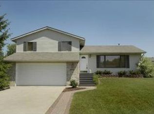 6679 Ormada Dr, Kalamazoo, MI 49048