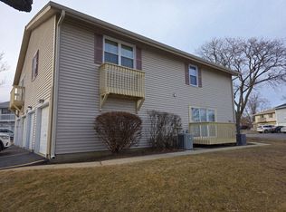 225 Foxhead Ct UNIT C, Bolingbrook, IL