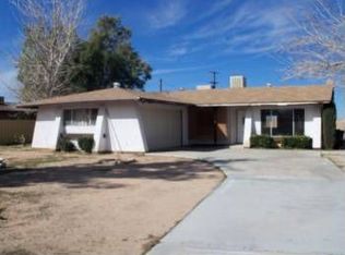 13102 Yakima Rd, Apple Valley, CA 92308