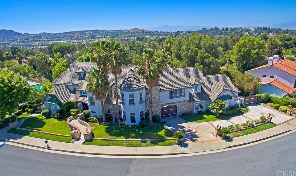 1st image of 24327 Vista Hills Dr