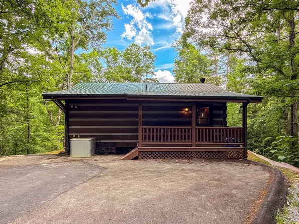 3040 Patty View Way, Sevierville, TN 37862