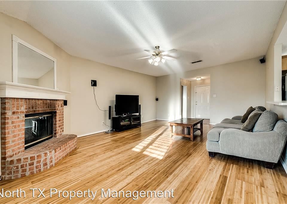 1st image of 8009 Berkshire Dr