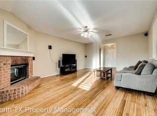 8009 Berkshire Dr, Fort Worth, TX 76137