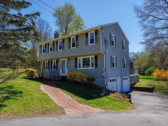 3rd image of 42 Stowe Rd