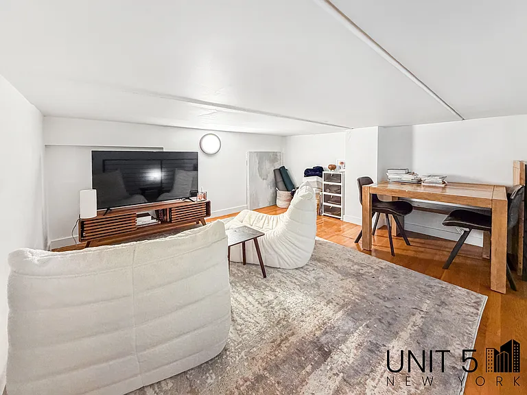 342 Eldert St #312 — Photo 11