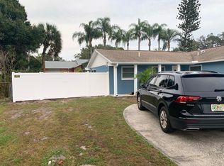 1412 Castleworks Ln, Tarpon Springs, FL 34689